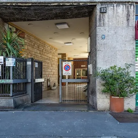 公寓 Bright Elegant Flat With Balcony, Portello *