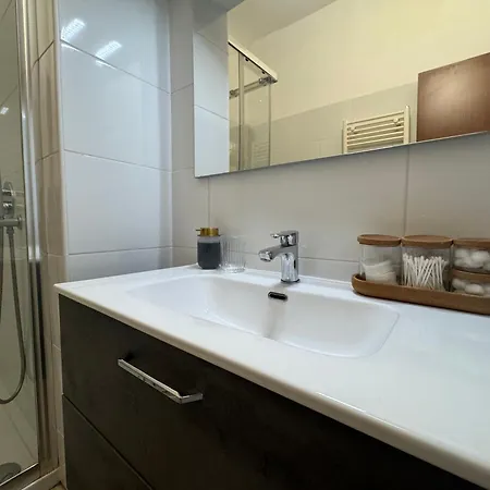 Apartman La Regina Delle Locazioni Ai Navigli 2 Milánó