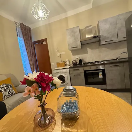 La Regina Delle Locazioni Ai Navigli 2 * Milánó