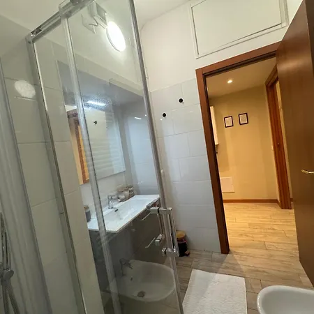 La Regina Delle Locazioni Ai Navigli 2 Apartman *