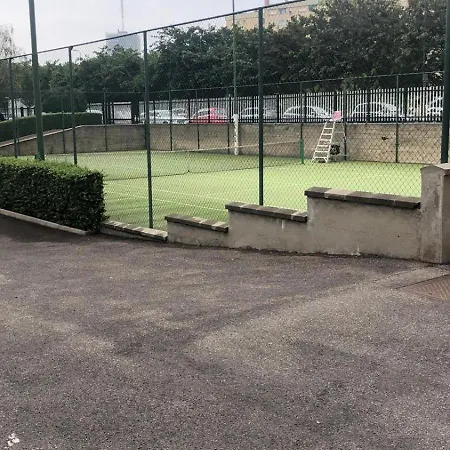 Elegance & Relax - Tennis, Child Park, 20 Minutes From Duomo Apartmán *