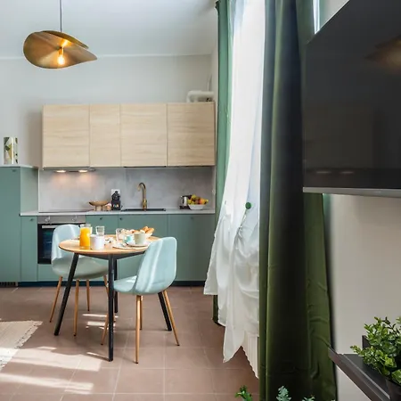 Bazzi, 49 - Bocconi Apartmán