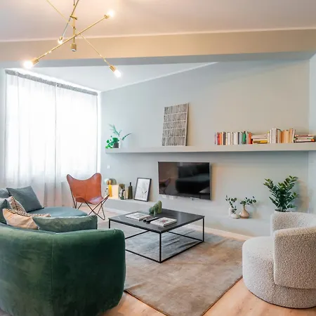 Bazzi, 49 - Bocconi Apartmán Milán