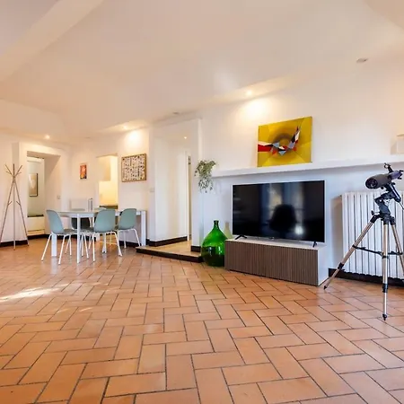 15th-century Apt, City-mxp Train Daire Milano