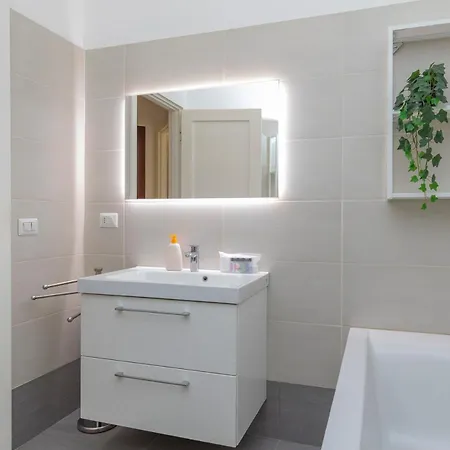 Apartment Luxury - Cherubini 6 Milan