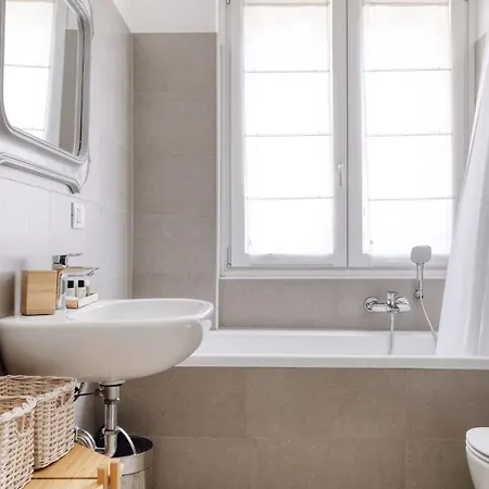 Bilocale Fiera Mailand