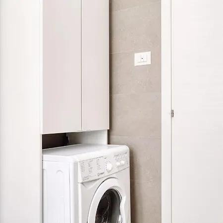 Apartment Bilocale Fiera Mailand