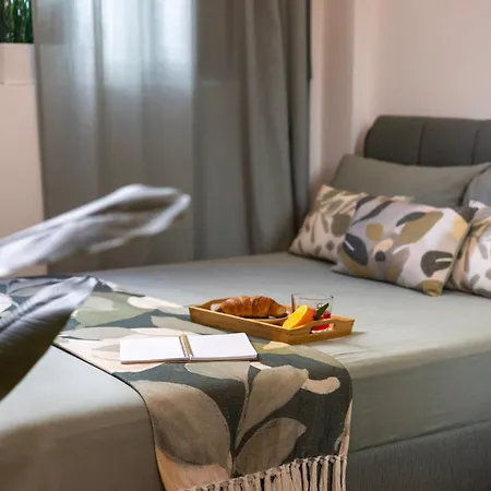Appartement The Golden Retreat - San Babila Duomo *
