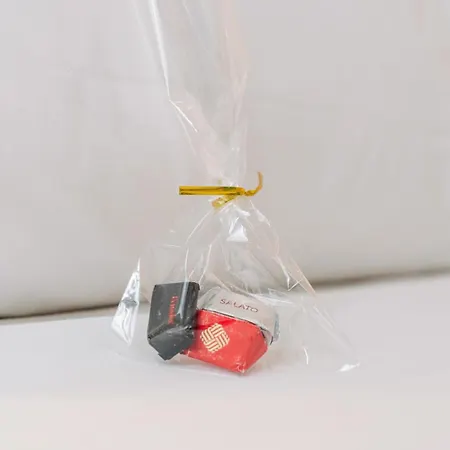 Youhosty - Brera 17 *