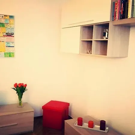 The Encore Flat - Gambara Appartement