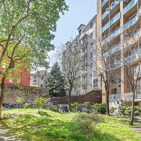 Ampio Trilocale Panoramico Ad Arco Della Pace Lägenhet *