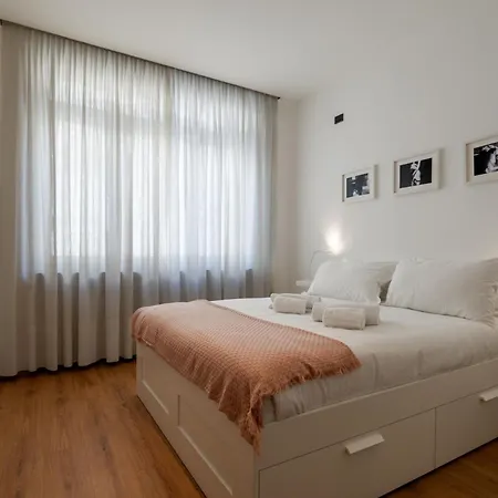 דירה Italianflat - Elegant Flat With Balcony M4 Tricolore - 7 Pax
