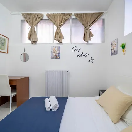 Duomo 10 Min - Spacious In The Heart Of - Wifi *