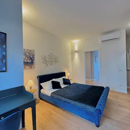 - - Life - Apartment