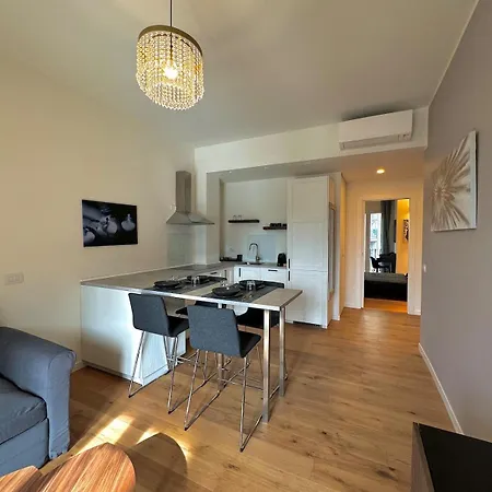 Apartment - - Life - Milan