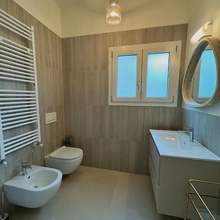 Apartment - - Life - Milan