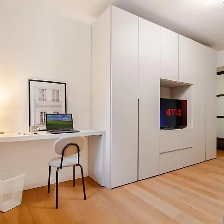 Lägenhet Citylife 6 Guests - Xl Living And 2 Baths