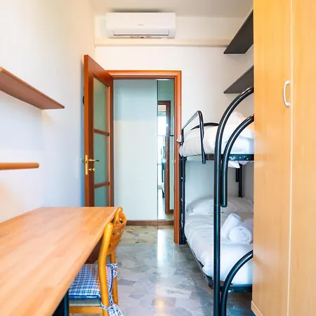 アパート Cozy Near Bovisa - Wifi Ac Metro ミラノ