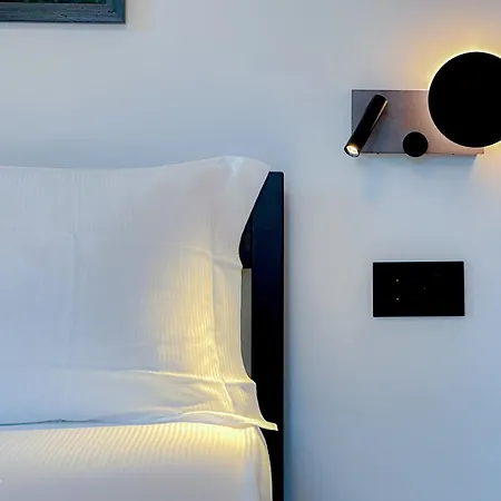 Ausonio Urban - 3 Min Dal Naviglio * 밀라노