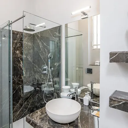 Design Boutique Flat - Refined & Lejlighed