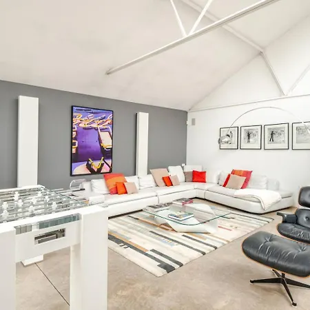 Апартаменты Milano's Exclusive Loft, Pool & Милан