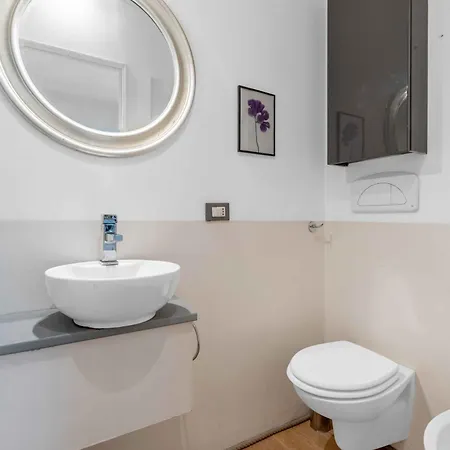 Dreaming With Parking L25 * Milánó