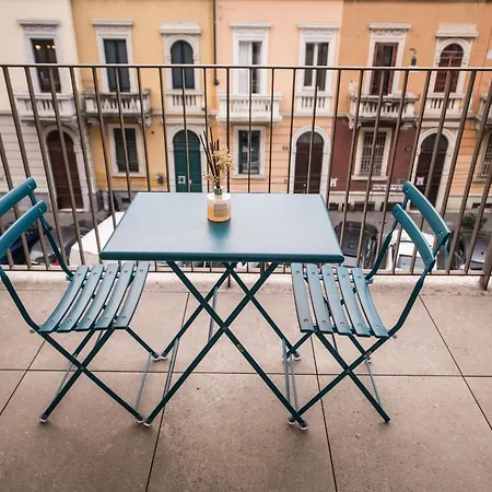 Apartamento Compagnoni Luxe - Terrace & Milão