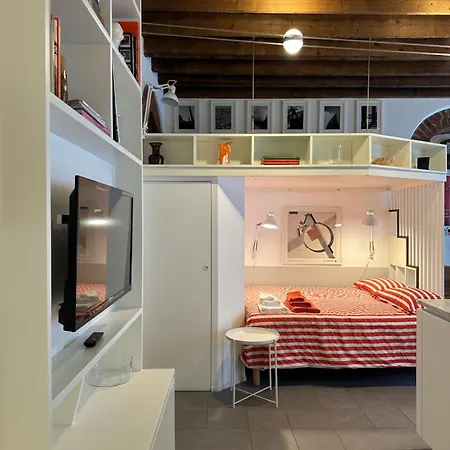 Ringhiera 22 - Riccardo's Luxury Loft In Porta Romana Appartement