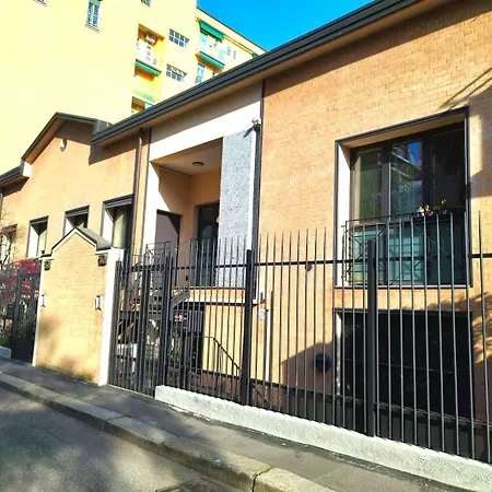 Citylife 6 Guests - Xl Living And 2 Baths *