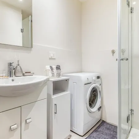 15 Minuti Dal Duomo - Metro A 2 Passi Milão