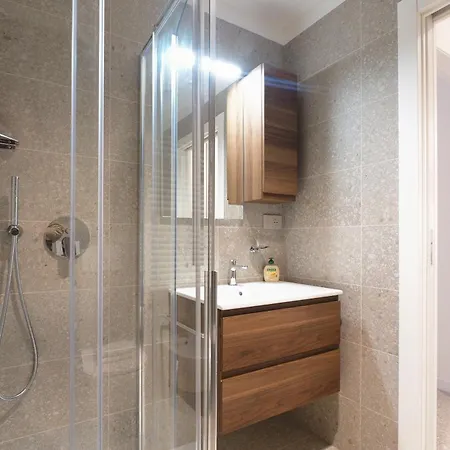 Appartement Cenisio New Cozy Milaan