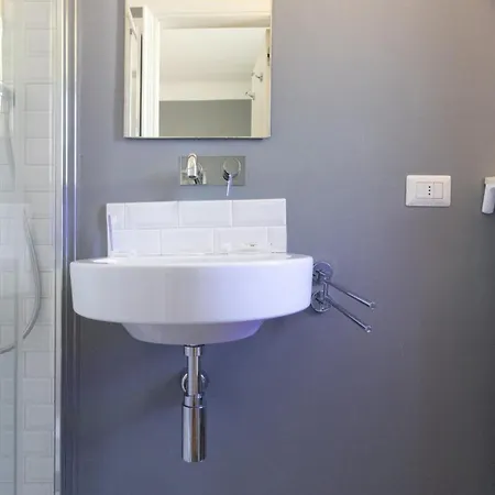 Italianway Easy - Rosmini 13 B Milano