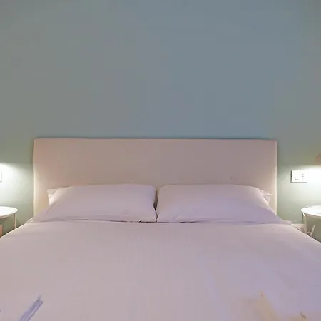 Milano Navigli - Via Tortona Apartamento