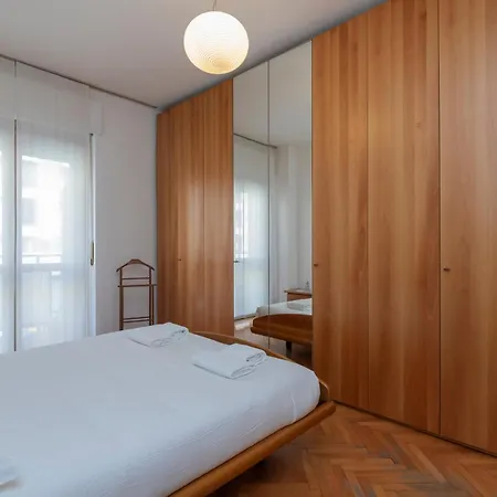 De Angeli San Siro Large Two-room Apartament Mediolan