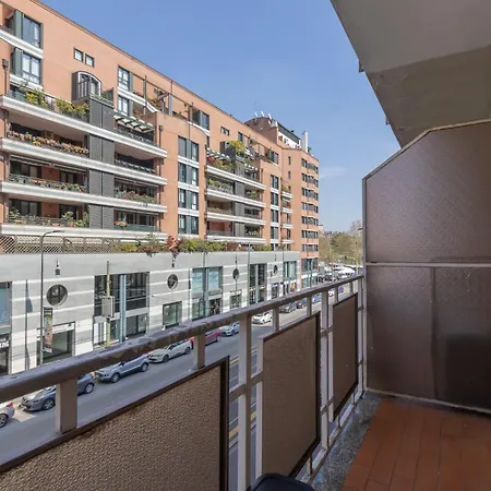 De Angeli San Siro Large Two-room Mediolan