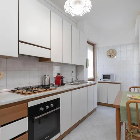 De Angeli San Siro Large Two-room Apartament Mediolan