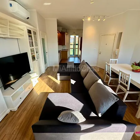 Looking For Casa Armonia - Easy ميلان