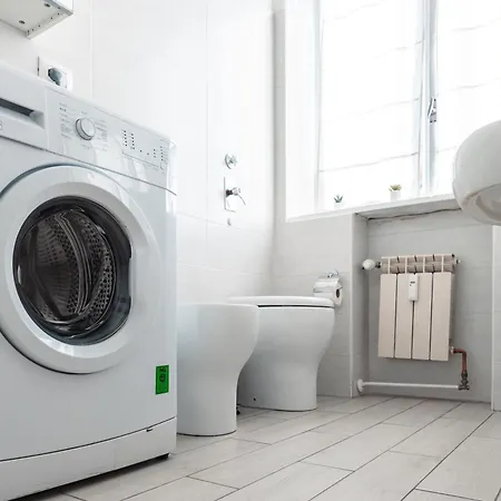 'music Home' 15mincentral Station - Linateairport - Metro *