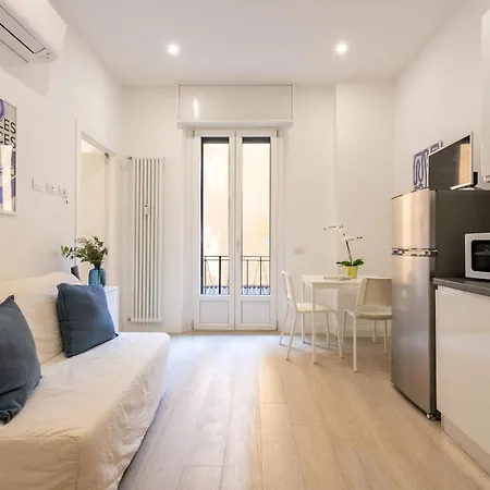 Gorizia Modern One Bedroom By Halldis 公寓 米兰