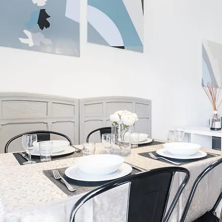 Easylife - - Borsi 2 - Navigli * Милан