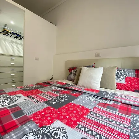 Lugano S&s Home, Moderna E Tranquilla, Vicino Al Centro Di Milano, Con Parcheggio Gratuito Esterno Appartement