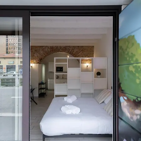 Flora 57 - Splendido Loft Nel Cuore Dei Navigli Milano