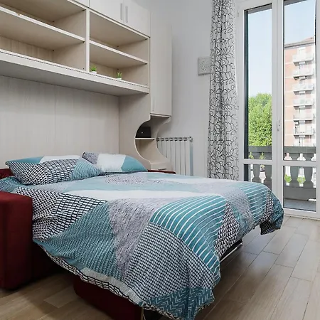 New - M2 Famagosta - Bocconi And Darsena Apartmán *