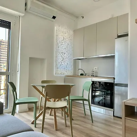 Апартаменты Metro S&m Home, Moderno E Confortevole Con Metro M3 Sotto Casa