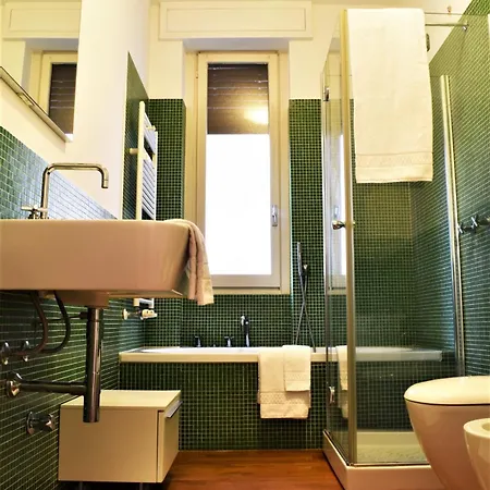 Апартаменты Homelovers Two Porta Venezia Mm1 *