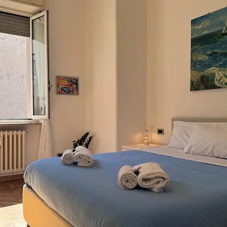 Bright With Balcony In Corso Xxii Marzo Apartman Milánó