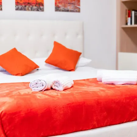 Moncler House Navigli * Milan