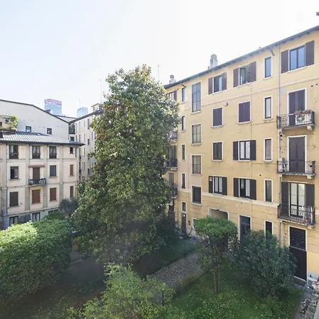 Easylife - Confortevole Con Balcone In Life 公寓