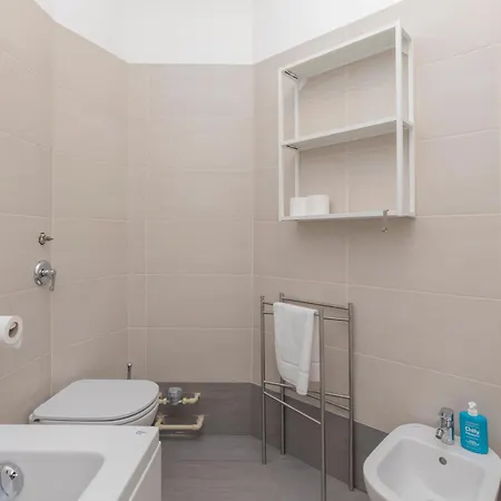 I-host Luxury - Cherubini 6 Milaan