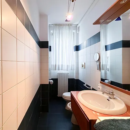 S29 Navigli - With Garage Apartment *